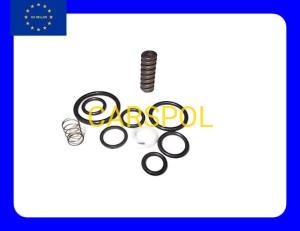 ZESTAW USZCZELEK ROZDZIELACZA DO JCB 3CX 4CX ZAM